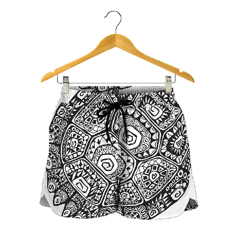 Zentangle Sea Turtle Print Women's Shorts